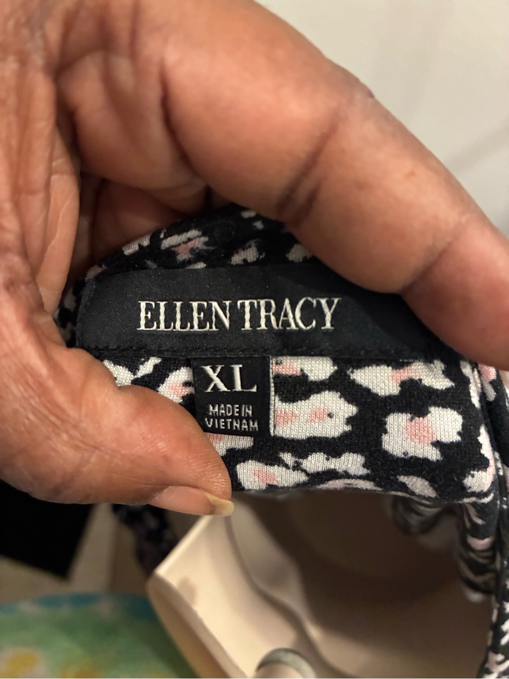 Ellen Tracy Black Dress with White and Blush Spot Print - Picture 2 of 7